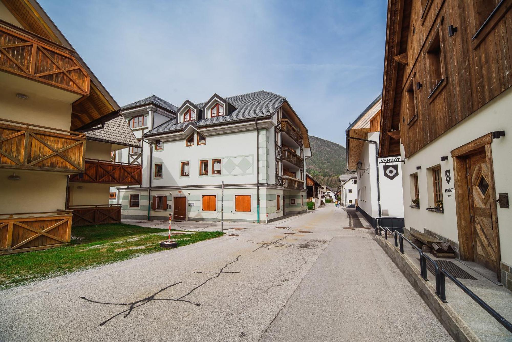 Apartments Slavec With Free Onsite Parking Kranjska Gora Extérieur photo