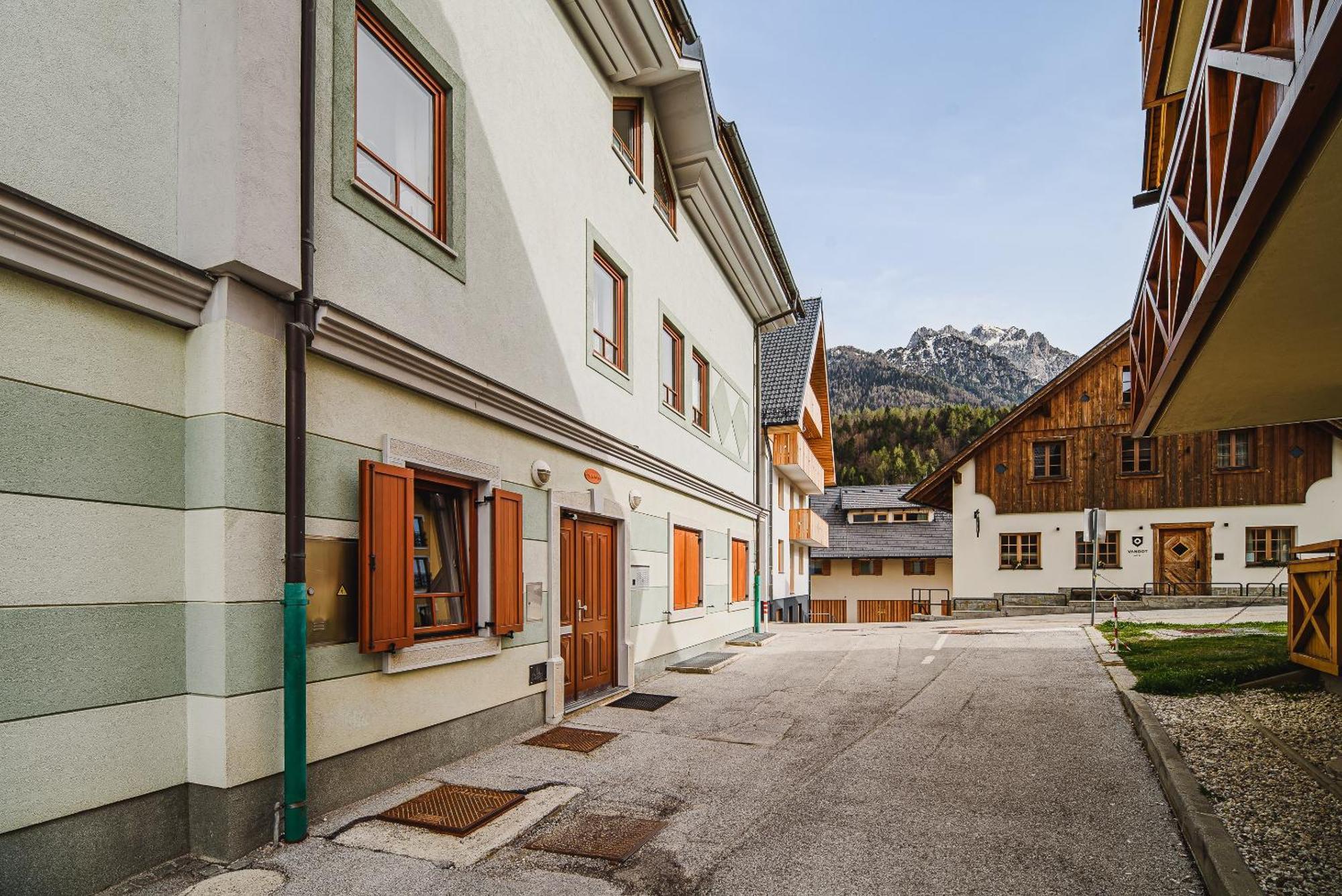 Apartments Slavec With Free Onsite Parking Kranjska Gora Extérieur photo
